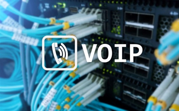 Should Your Business Make the Switch to a VoIP Phone System?